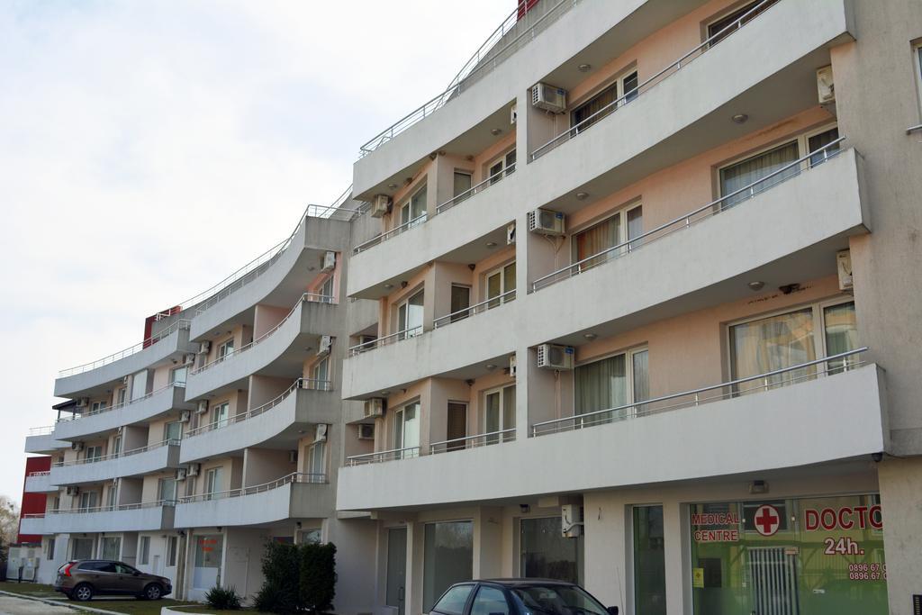 Apartment Gergana คราเนโว ภายนอก รูปภาพ