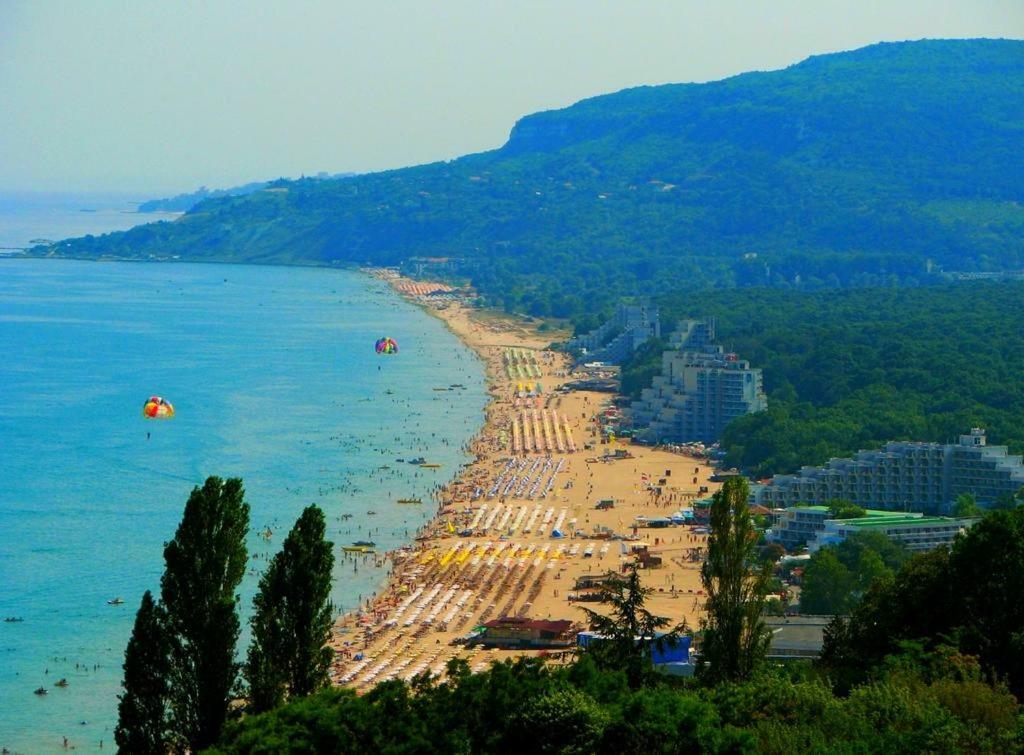 Apartment Gergana คราเนโว ภายนอก รูปภาพ